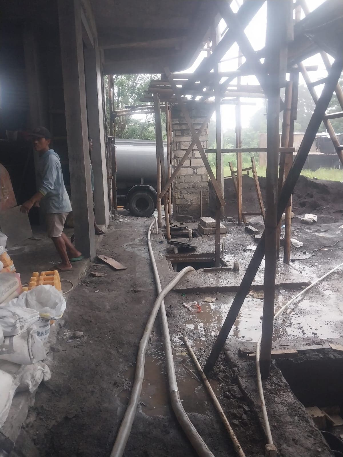 Isi Tandon Proyek Bali