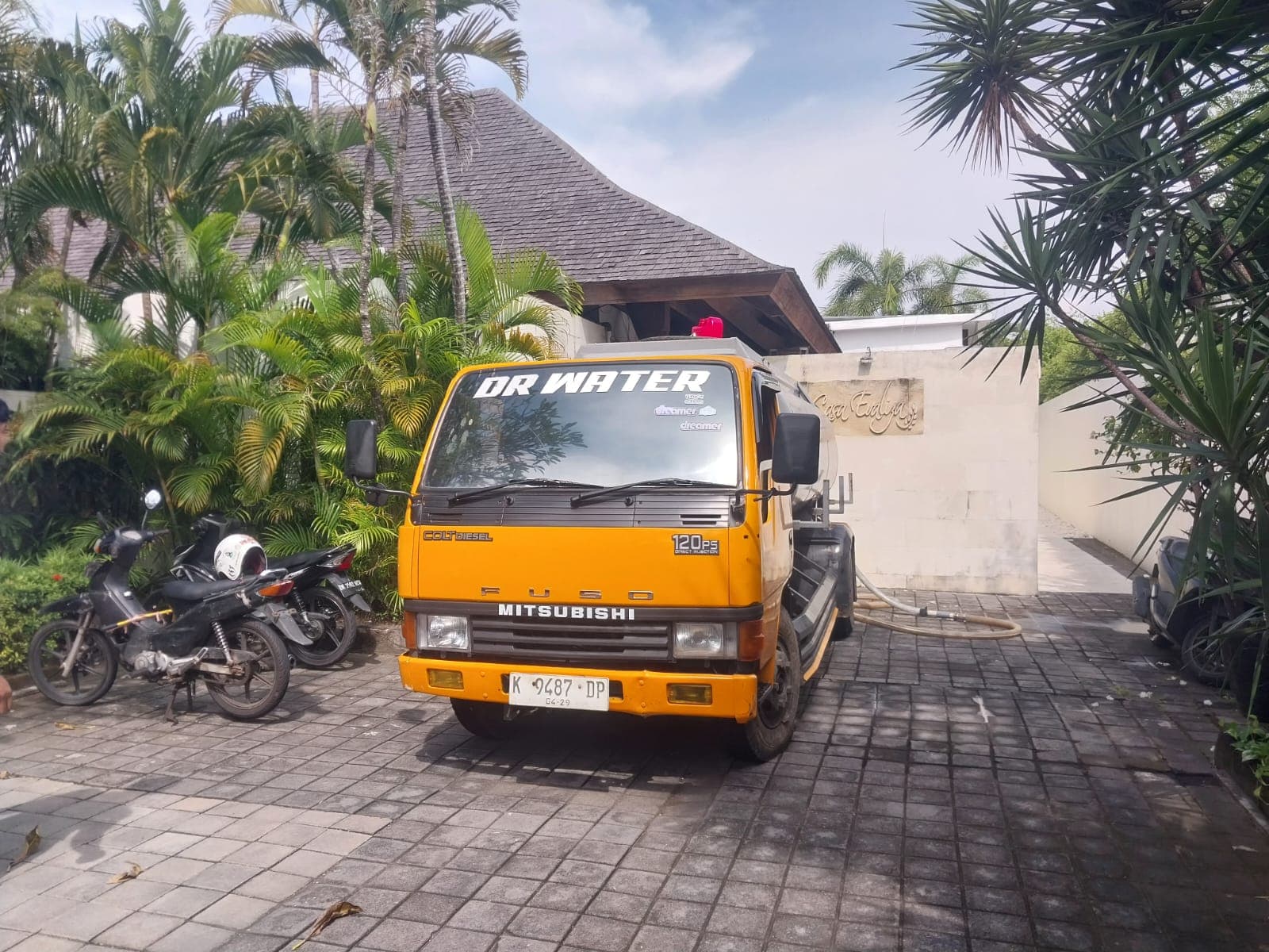 Isi Ground Tank Villa - Seminyak